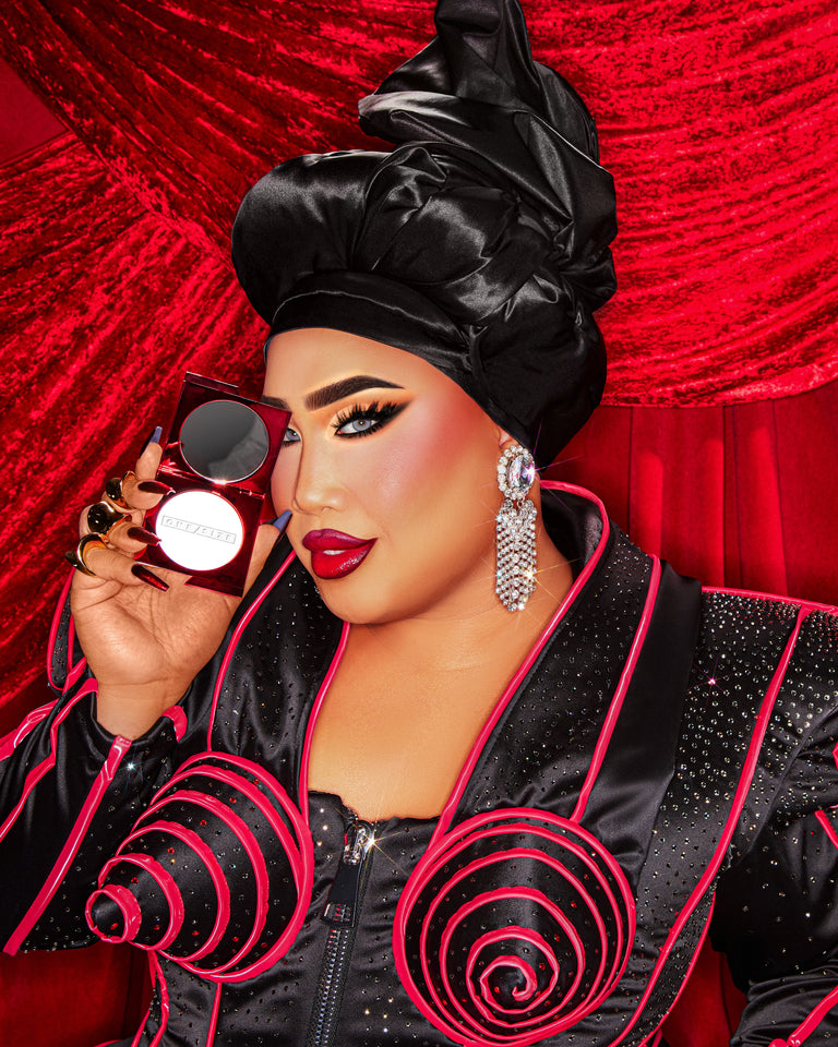 Turn Up The Base Versatile Powder Foundation - Stage White